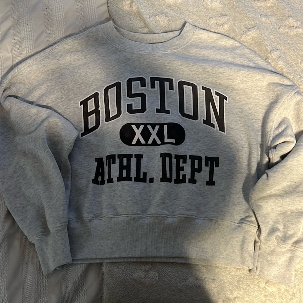 abercrombie crew neck